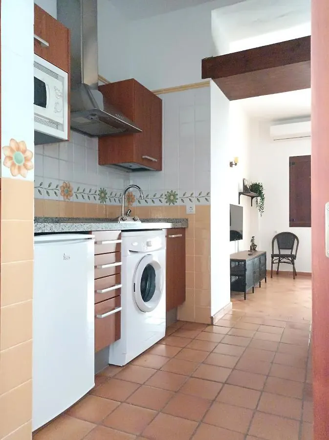 Amare Housing Sevilla ספרד